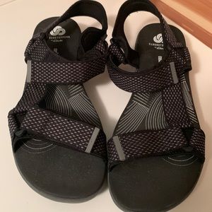 Clarks Cloud Stepper Sandals - womens 9M (US)